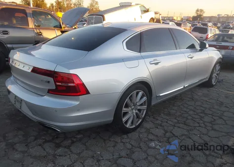 2018 Volvo S90 Hybrid T8 Inscription z USA, uszkodzony, nr VIN LVYBC0AL1JP031431